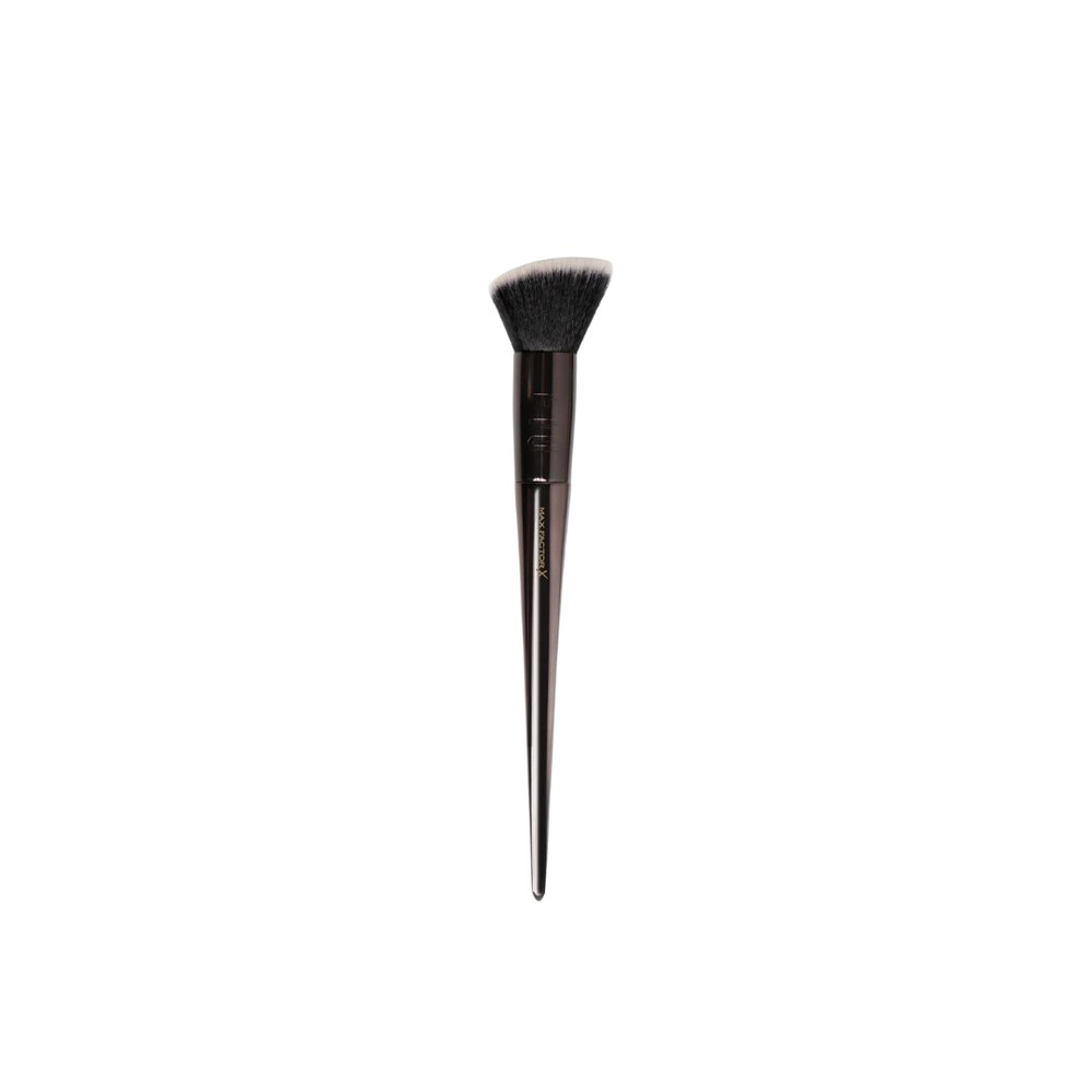 MAXFACTOR Foundation Blender Brush F10 | ماكس فاكتر فرشاة كريم أساس بغطاء عالي التغطية