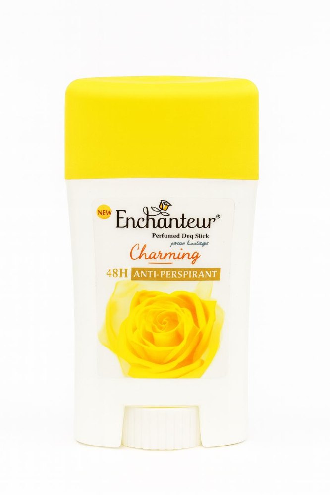 Enchanteur Perfumed Deo Stick 48 H Charming - 40g | انشانتر مزيل تعرق ستيك شارمينغ - 40 غ