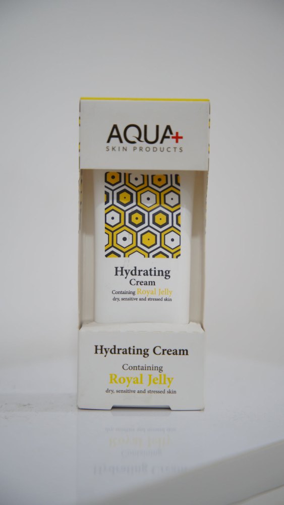 Aqua Plus Royal jelly moisturizing cream - 50 ml | اكوا بلس كريم مرطب للبشرة بغذائ ملكات النحل - 50 مل