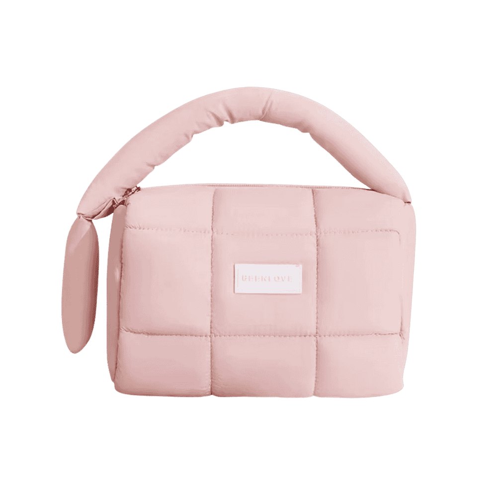 WASHBAG Light pink checkered fabric bag | ووش باغ حقيبة مستحضرات باللون الوردي