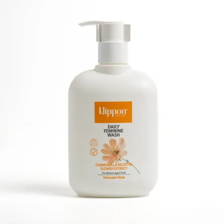 Nippon Daily Feminine Wash Chamomilla Recutita Flower Extract - 250ml | نيبون غسول يومي نسائي بالبابونج - 250 مل