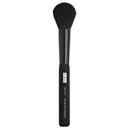 Pupa Round Blusher Brush | بوبا فرشاة أحمر الخدود الدائرية