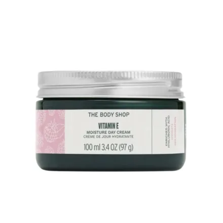 The Body Shop Vitamin E Moisture Day Cream - 100ml | ذا بودي شوب كريم مرطب للوجه بالفيتامين اي - 100 مل